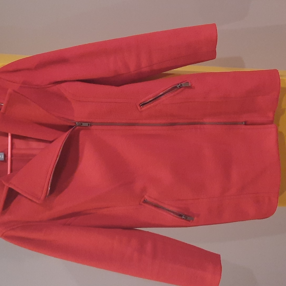 Old Navy winter coat sz XS, red-orange